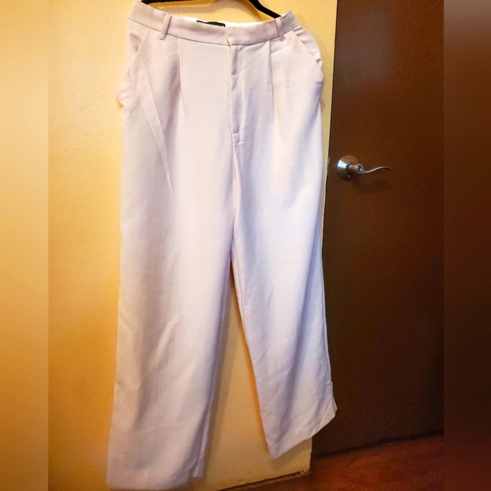 Zara  size  L /30 cream.